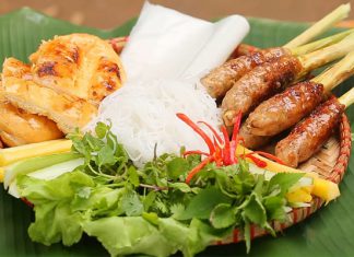 Nem lụi Huế – Món ăn ngon thu hút khách du lịch không thể bỏ lỡ
